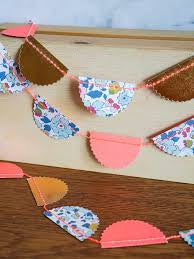 Liberty Flower Mini Garland