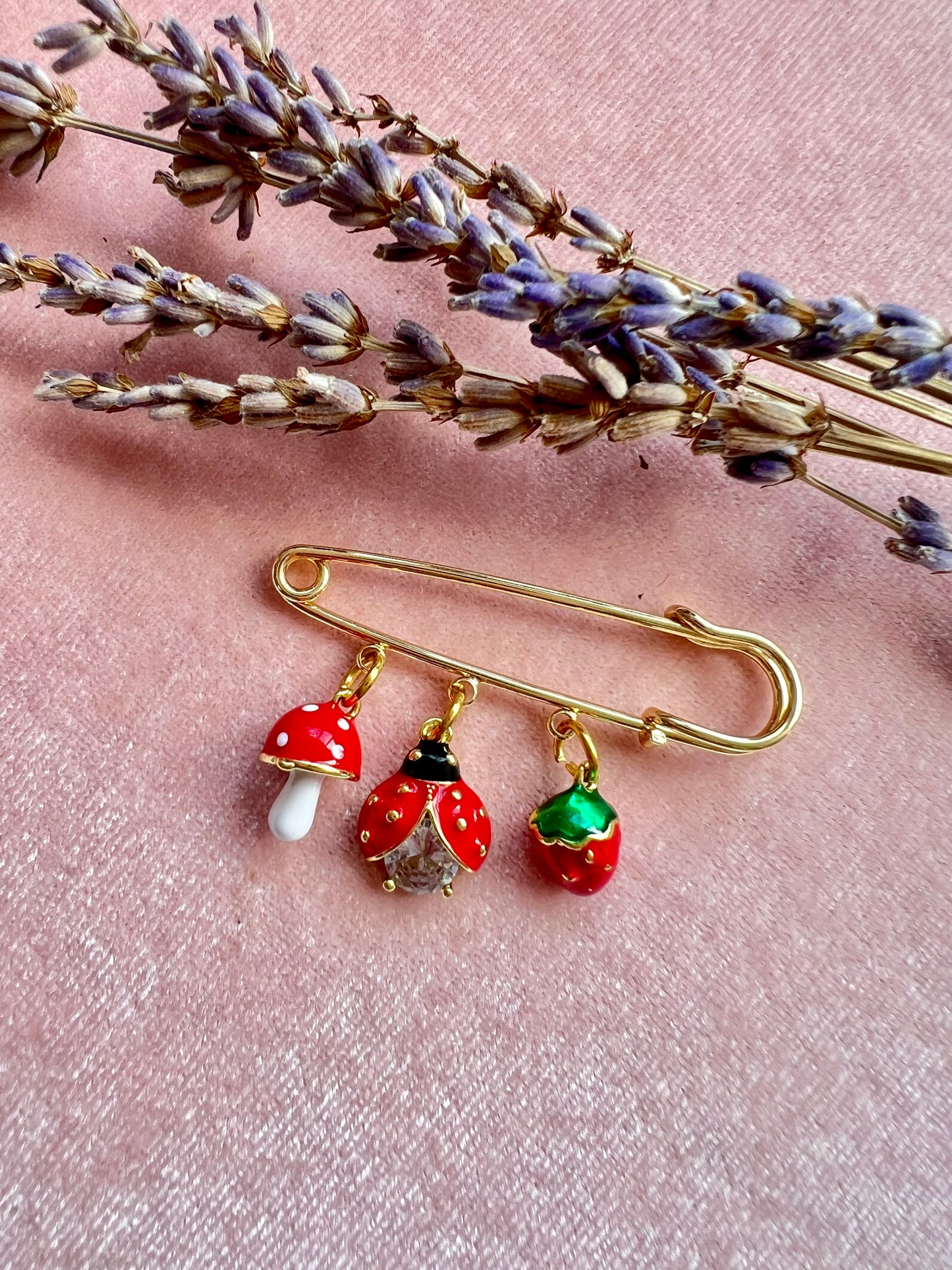 Broches Charms