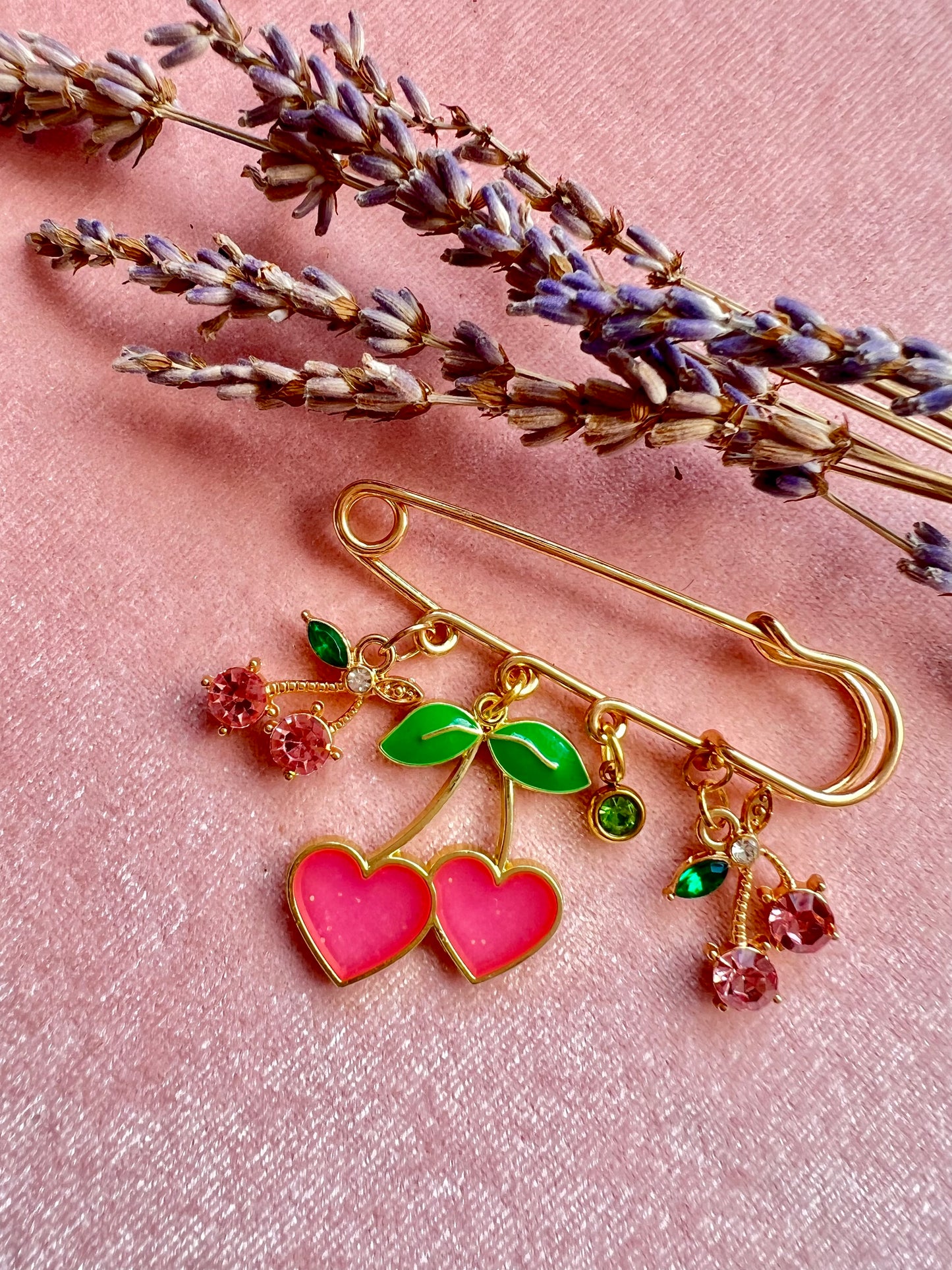 Broches Charms