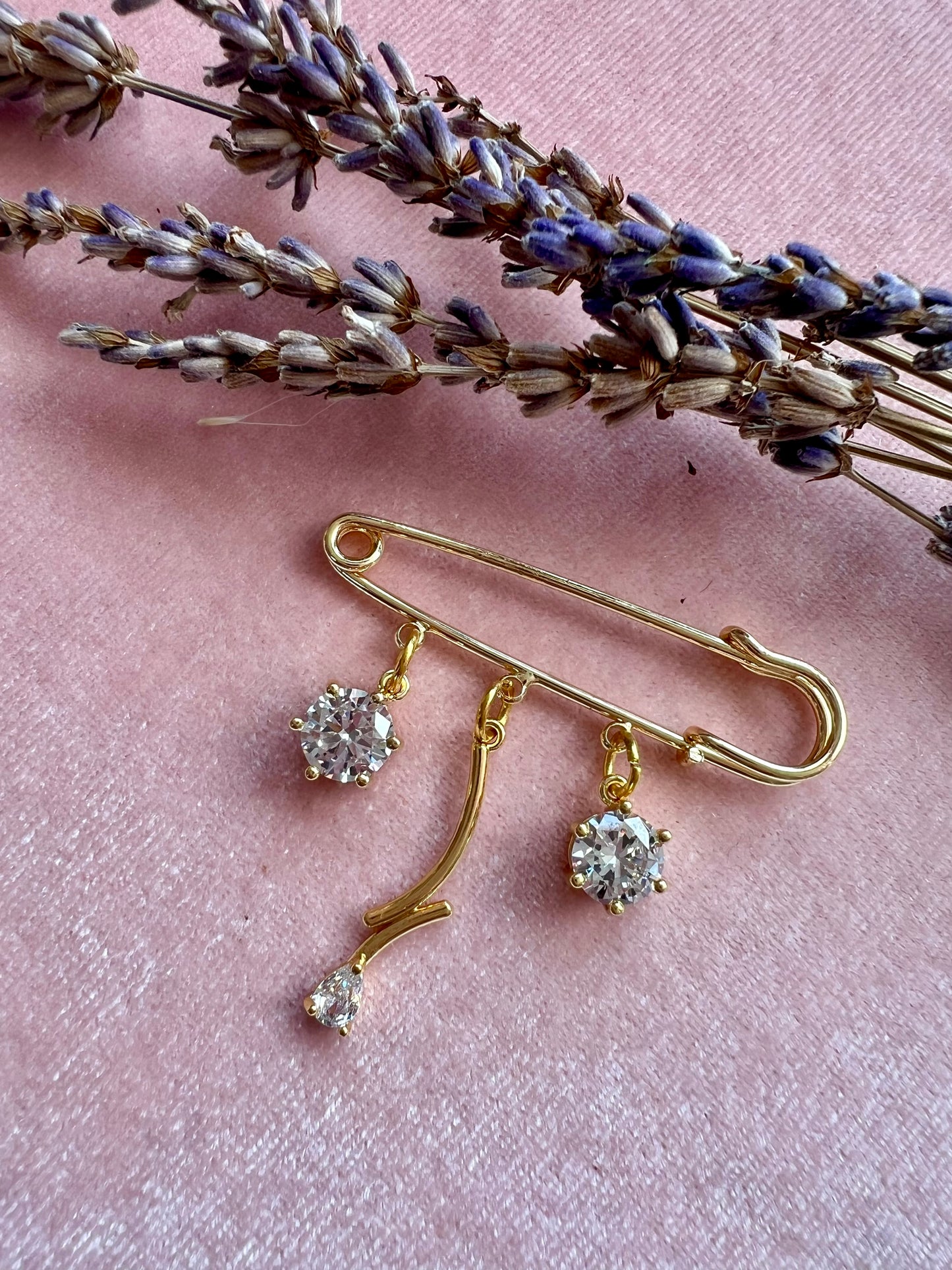 Broches Charms