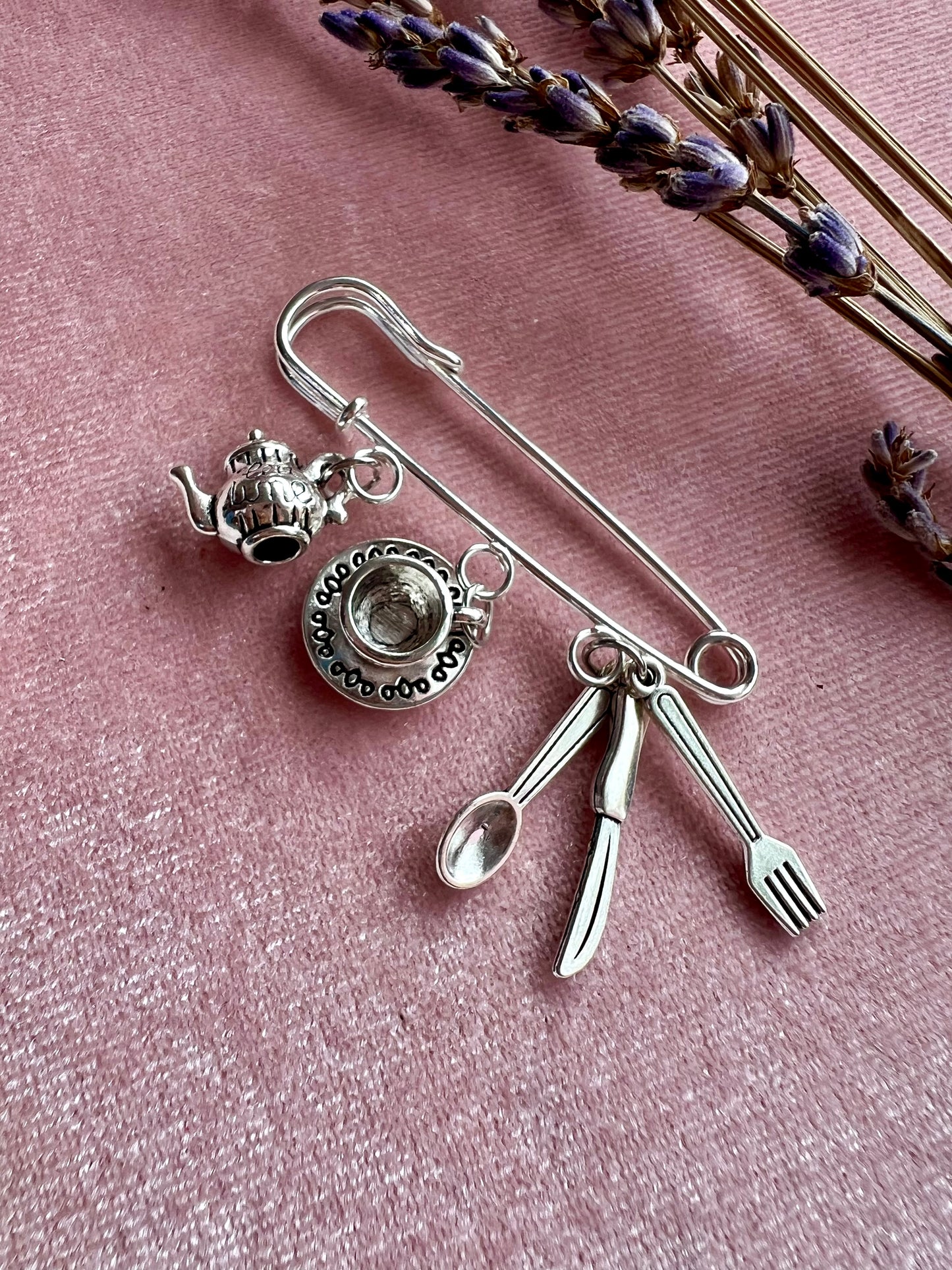 Broches Charms