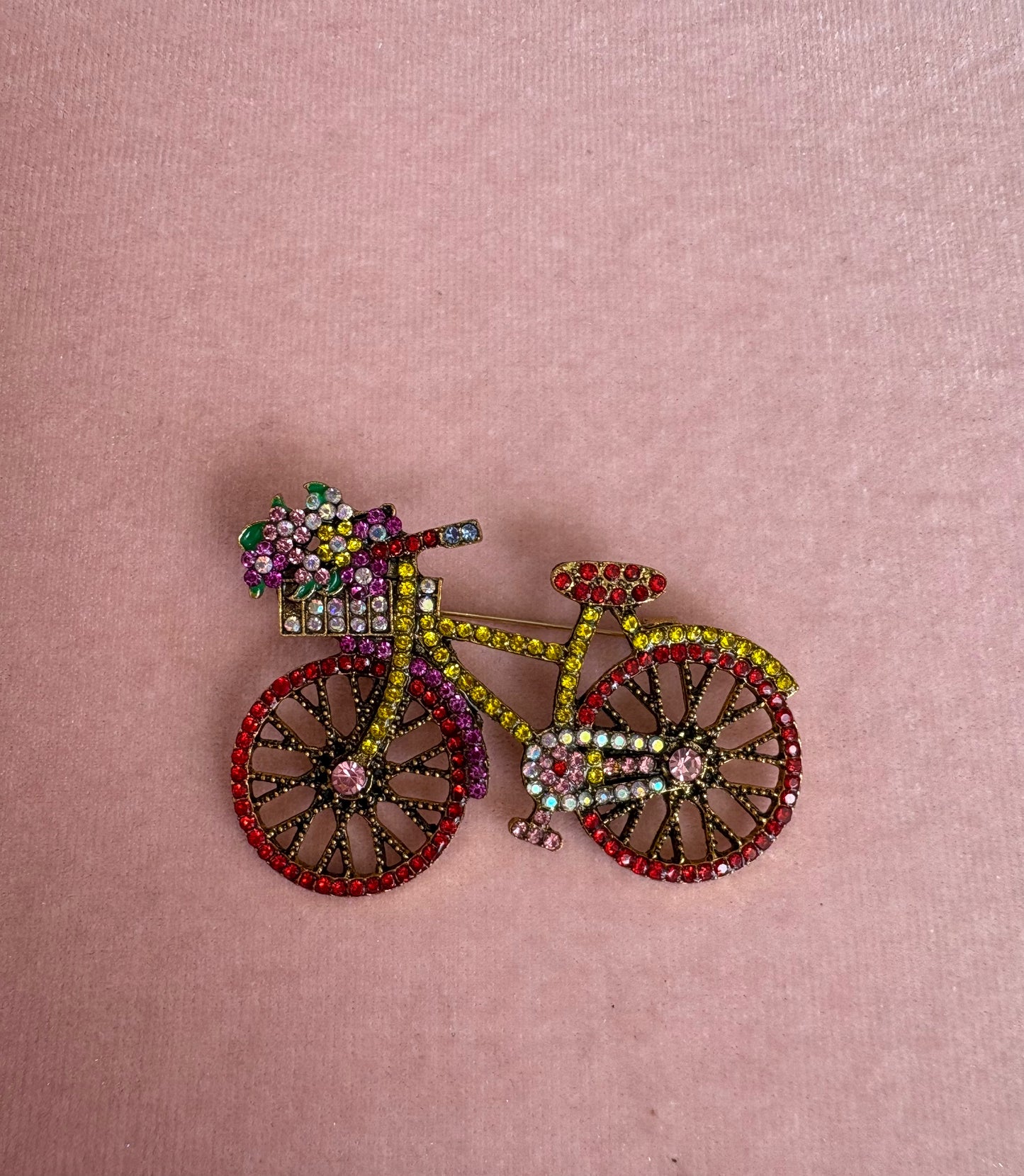 Broches